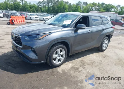 2023 Toyota Highlander Le z USA, uszkodzony, nr VIN 5TDKDRAH9PS034127